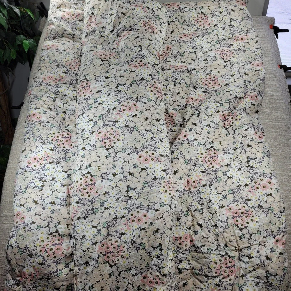Kate Spade Daisy Garden Comforter Twin XL Ditsy Floral Cottagecore Bedding